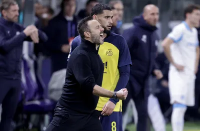 Шефът на Марсилия иска Де Дзерби да остане за дълго