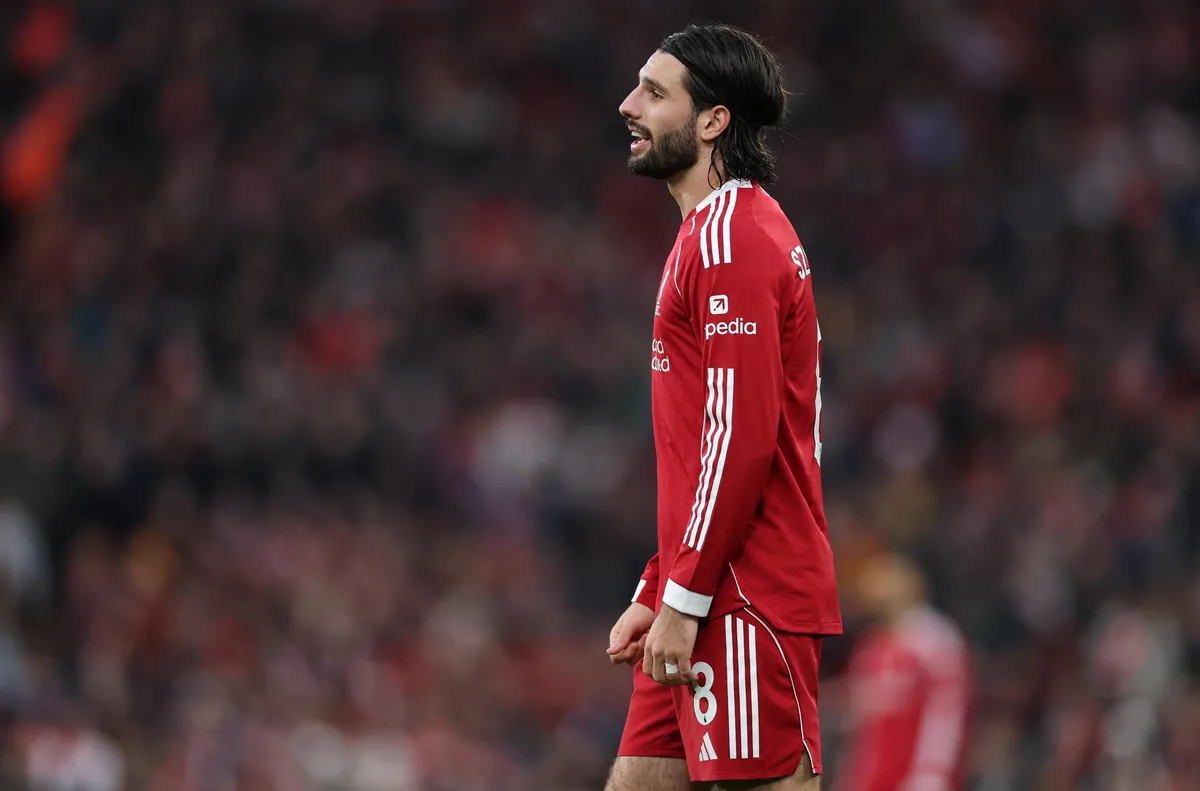 Халфът на Ливърпул Доминик Собослай се надява да бъде готов