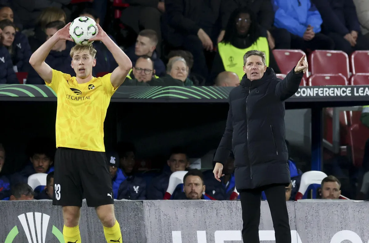 Всичките ни футболисти под 21 години получиха крампове в мача