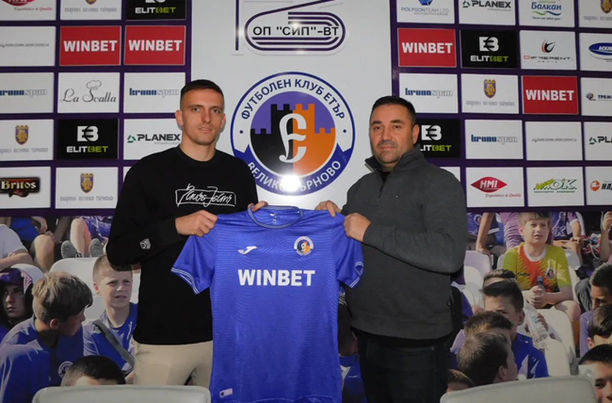 Познаваме се с голяма част от момчетата заяви халфът Ръководството