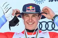 Франьо фон Алмен с драматичен успех в спускането от Световната купа