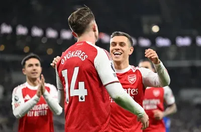 Арсенал взе своето срещу Евертън и си върна лидерството