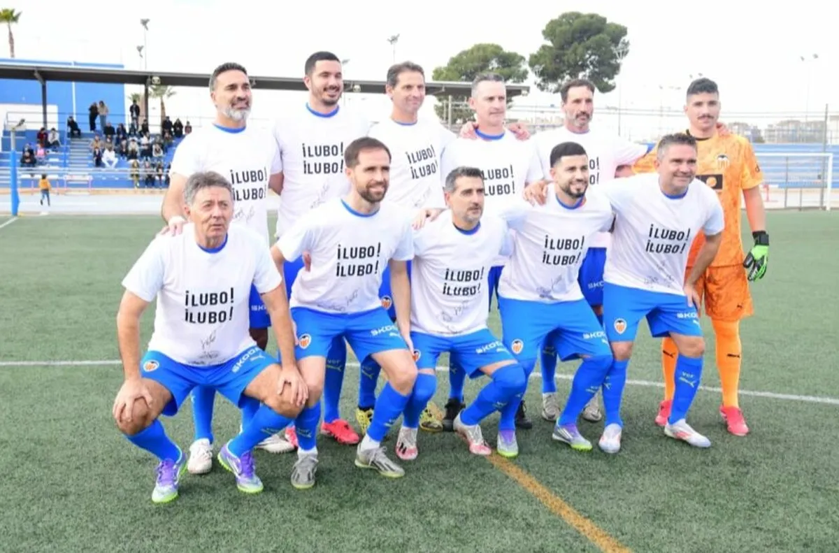 На терена двубоят бе оспорван и динамичен Тимът на ветераните