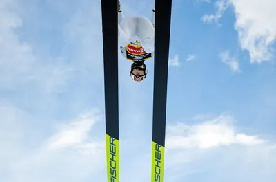 Зографски бе дисквалифициран в пресявките на скоковете в Енгелберг