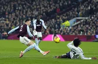 Тъжна Коледа за Ман Юнайтед - Астън Вила победи с 2:1