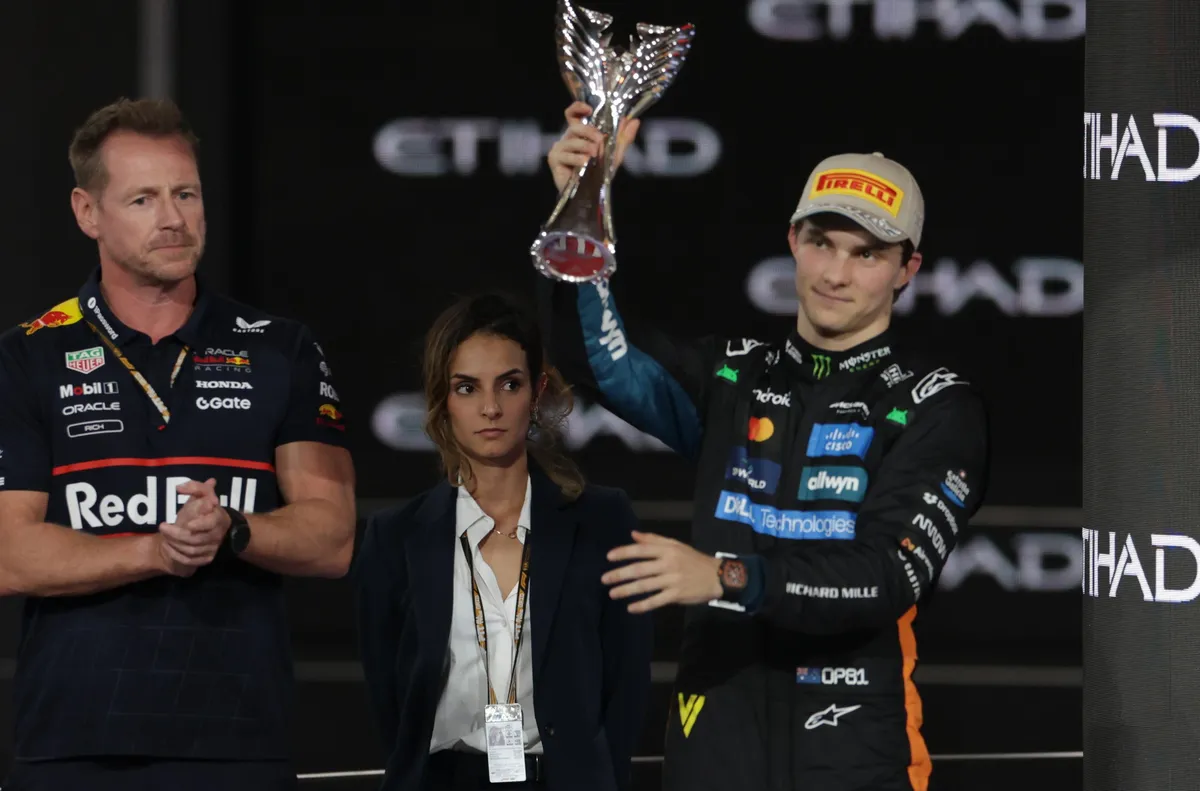 В Макларън се наслаждават на прекрасен коледен период тимът спечели