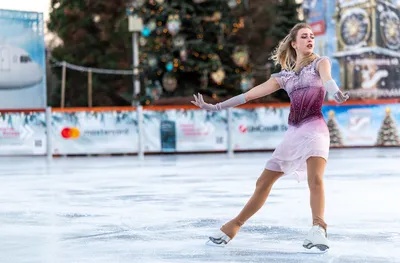 Александра Фейгин събра овациите в приказно шоу на Ледения парк в София