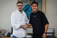 Рилдо трупа мускули, Алдаир върви по график