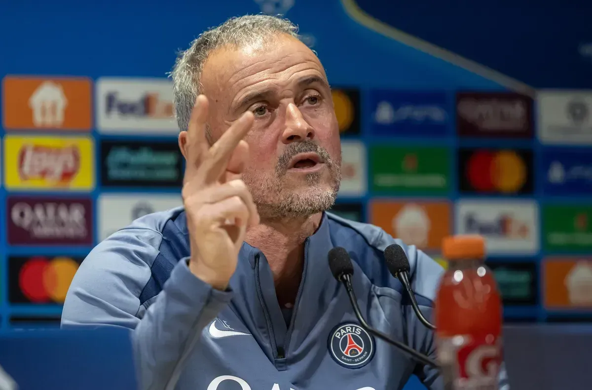 Специалистът пое поста на парижкия клуб през лятото на 2023