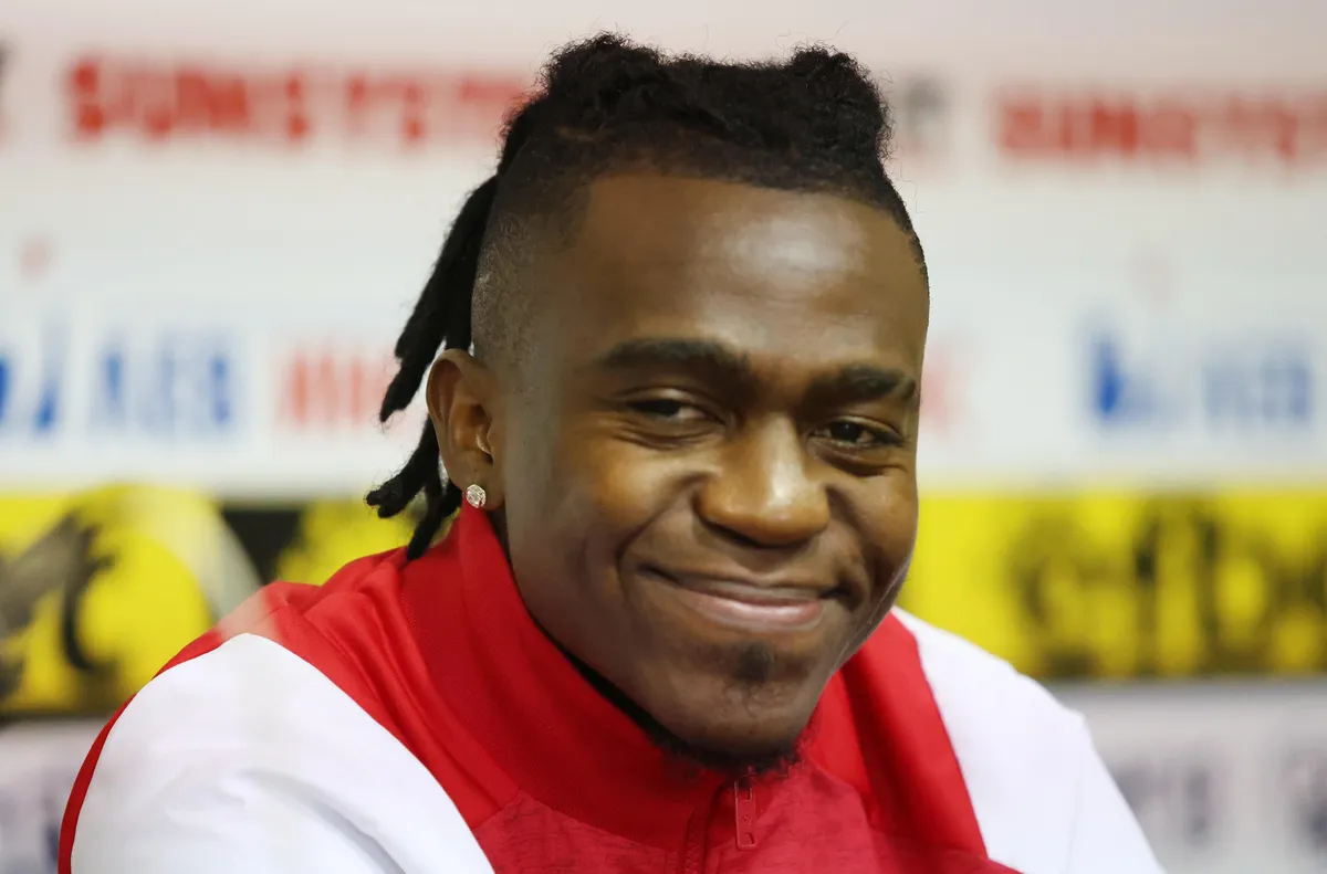 Халфът на ЦСКА Джеймс Ето’о сподели в социалните медии щастливата