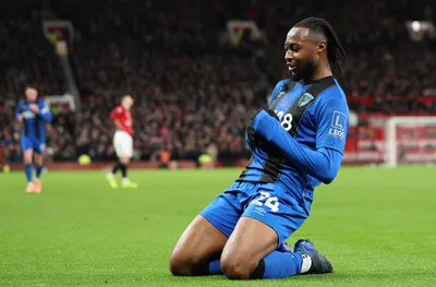 Мениджърът на Борнемут се надява клубът да задържи Антоан Семеньо