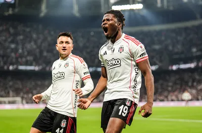 Бешикташ удари болезнено Фенербахче в добавеното време