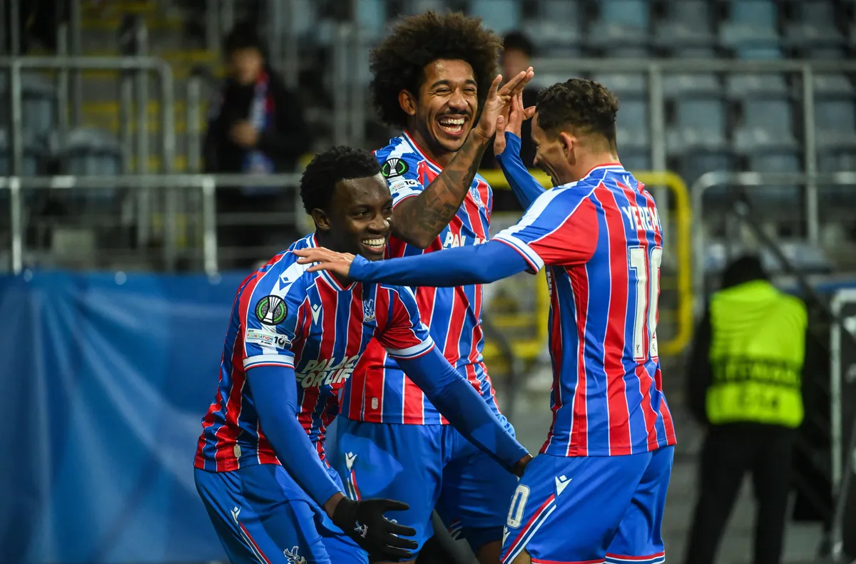 Мениджърът Оливер Глазнер не е сигурен кога защитникът Крис Ричардс