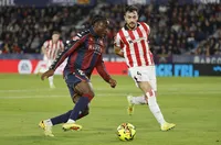 Барселона хвърли око на камерунски национал