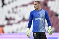 Челси засилва вратар към Турция