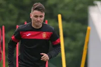 Шалке 04 иска да купи Янис Карабельов