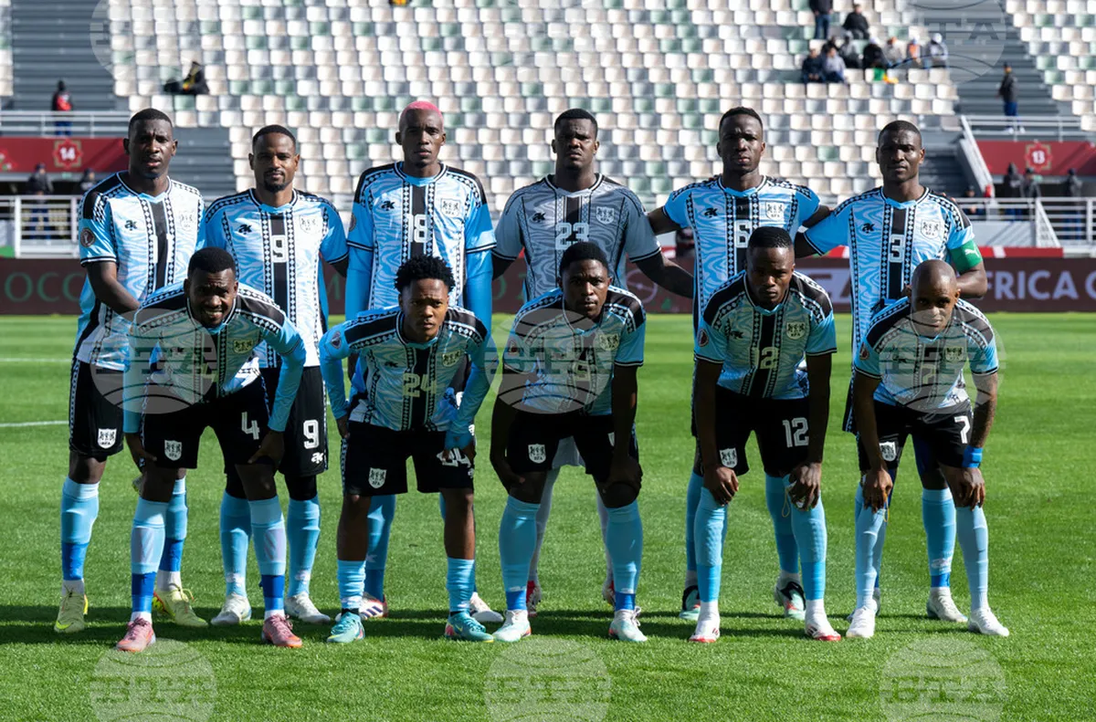 Йоан Роше се разписа след рикошет и Бенин записа първата