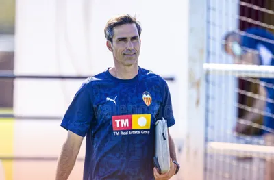 Трагедия! Треньор на Валенсия и три от децата му загинаха на лодка