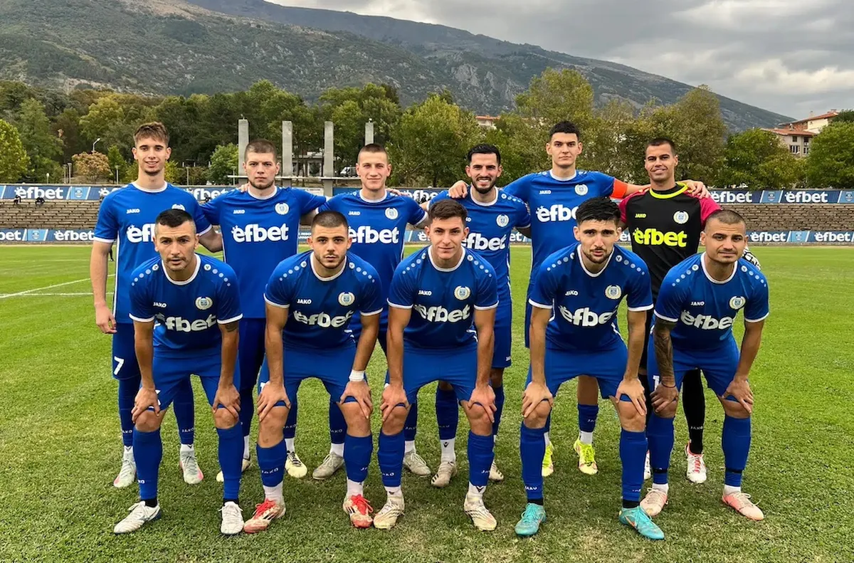 Сините с обзор на годината в Трета лига Левски Карлово