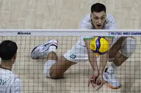 Наредиха Алекс Николов в топ 3 на световния волейбол