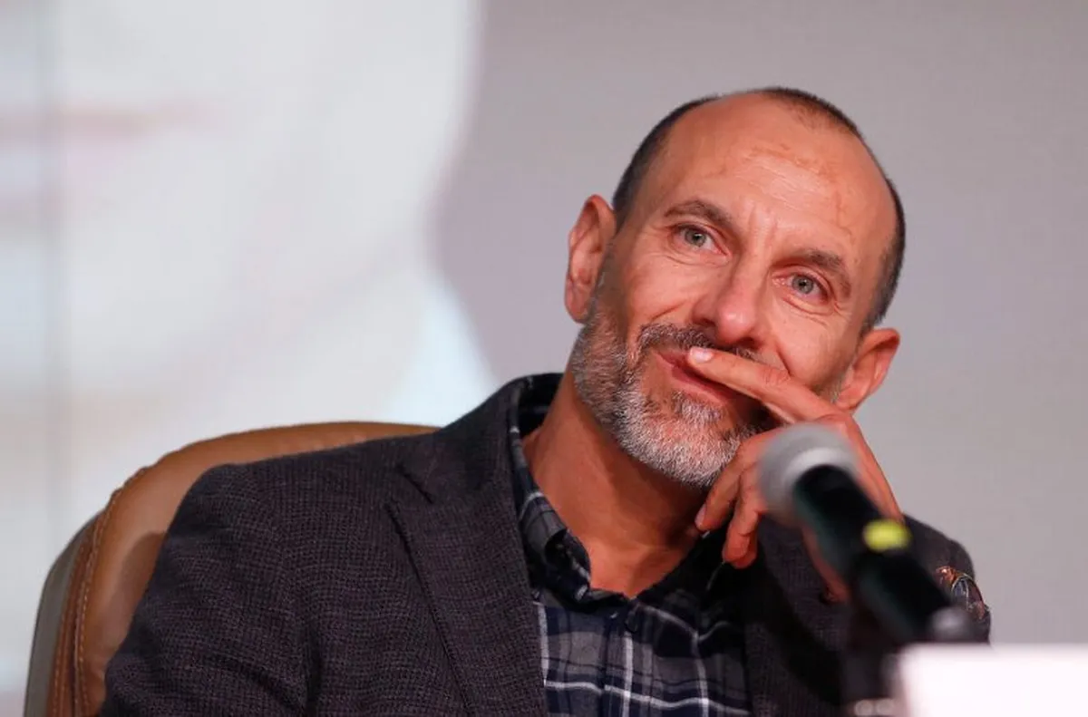 Легендата на ЦСКА и българския футбол Мартин Петров посети новооткрития