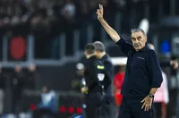 Сари претърпя сърдечна операция 