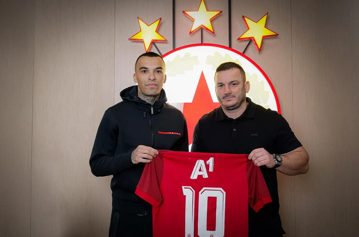 След привличинето на беларусина Макс Ебонг и колубимеца Алехандро Пиедраита