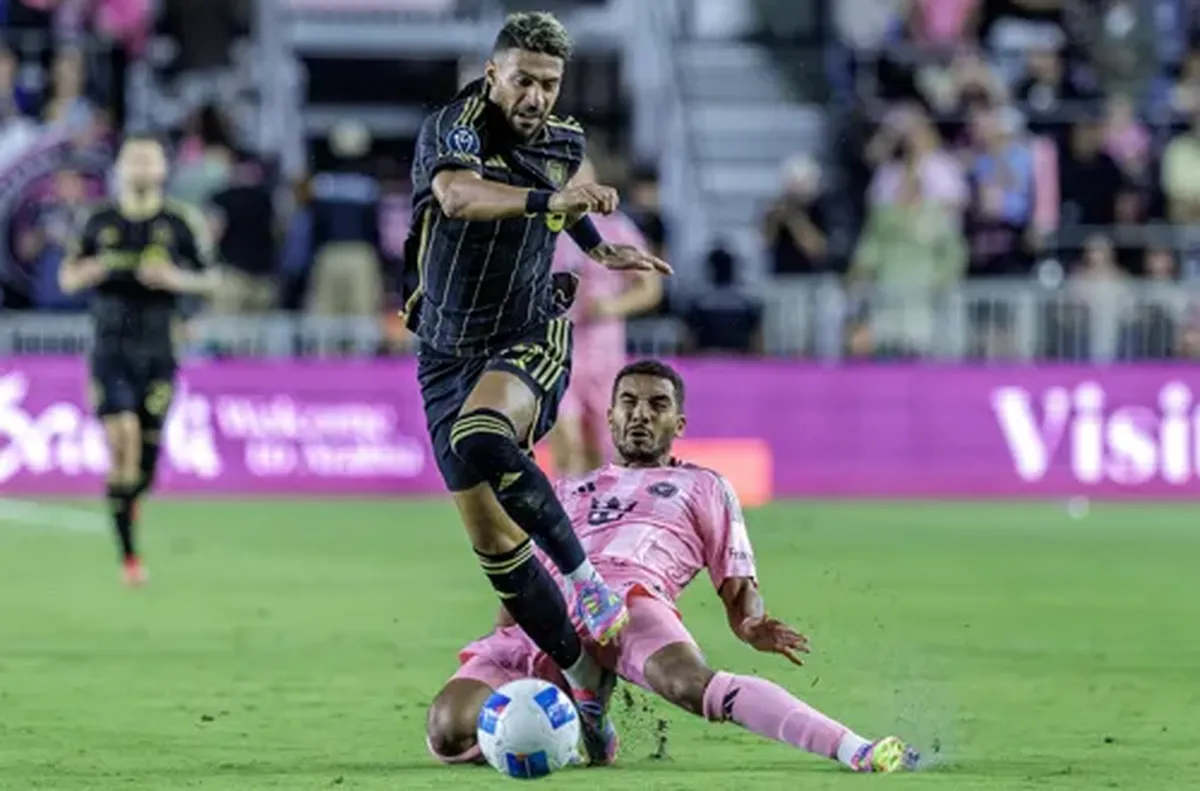 Яник Брайт е сред най добрите приятели на аржентинеца в