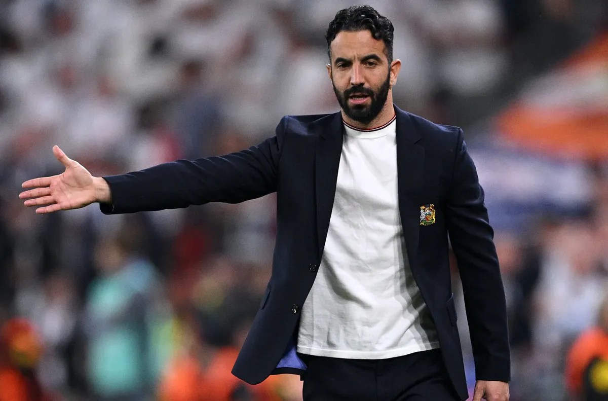 Името на Семеньо се свързва усилено с червените дяволи Мениджърът