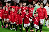 Жесток провал на Юнайтед срещу последния Уулвс на "Олд Трафорд"