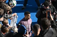 Мбапе дал 60 000 евро на полицай