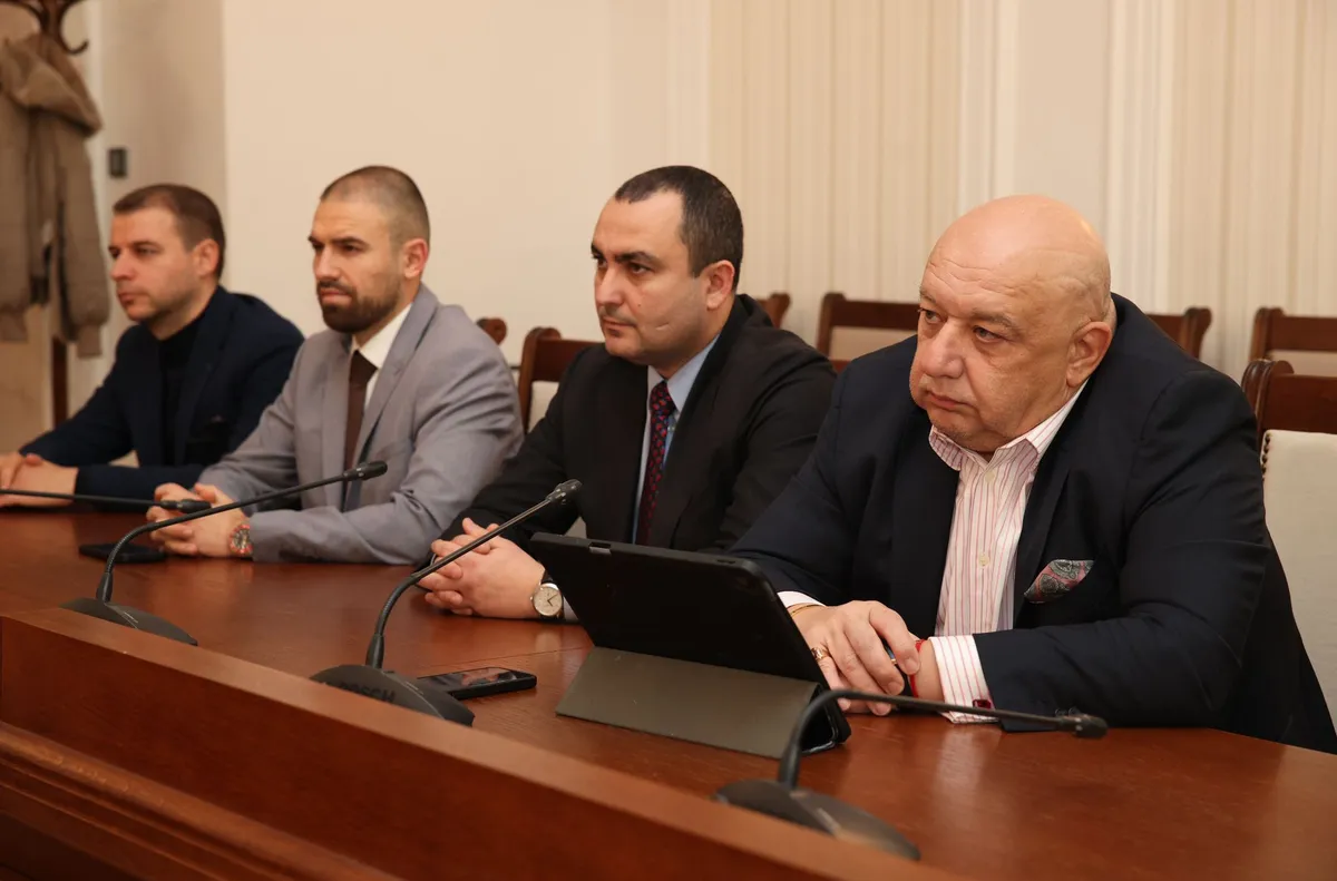 Кралев на среща със спортните федерации: ГЕРБ е партията, направила най-съществените неща за спорта