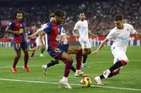 Барселона отнесе Севиля с 4:1 и се доближи до върха (ВИДЕО)