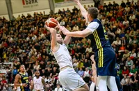 FIBA се възхити от Везенков