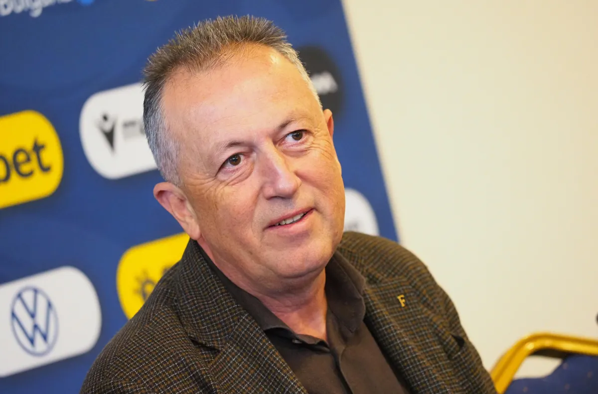 Фурнаджиев се обяви в подкрепа за намаляването на отборите в Efbet Лига