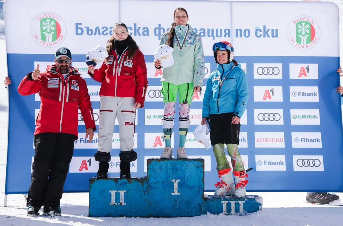 Ева Колева и Сирил Еберле са шампионите ни в гигантския слалом