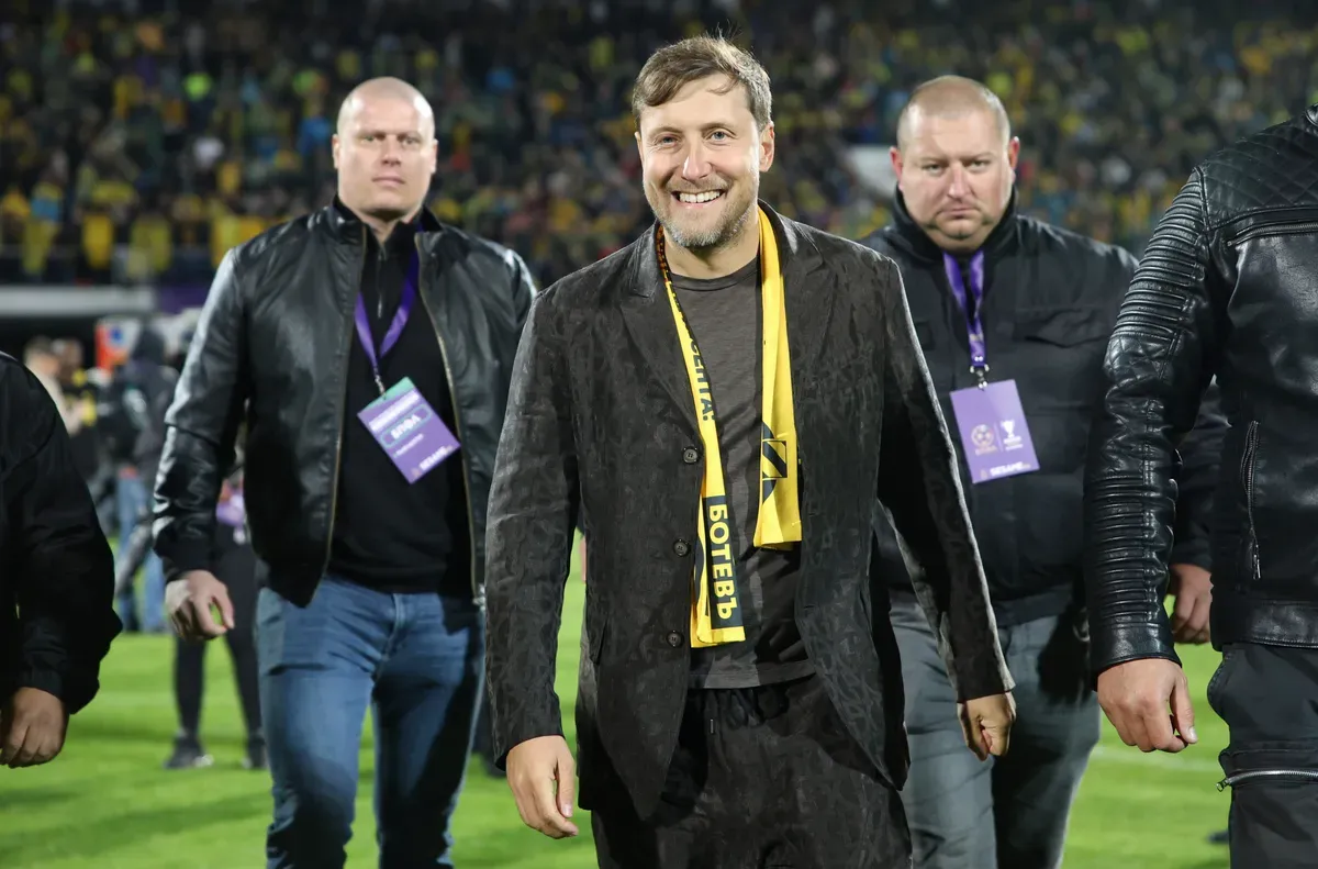 Зингаревич към играчи на Ботев: Откажете се от 2 заплати