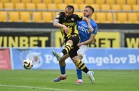 Трилър на "Колежа" и 3:2 за Ботев Пловдив срещу Спартак Варна