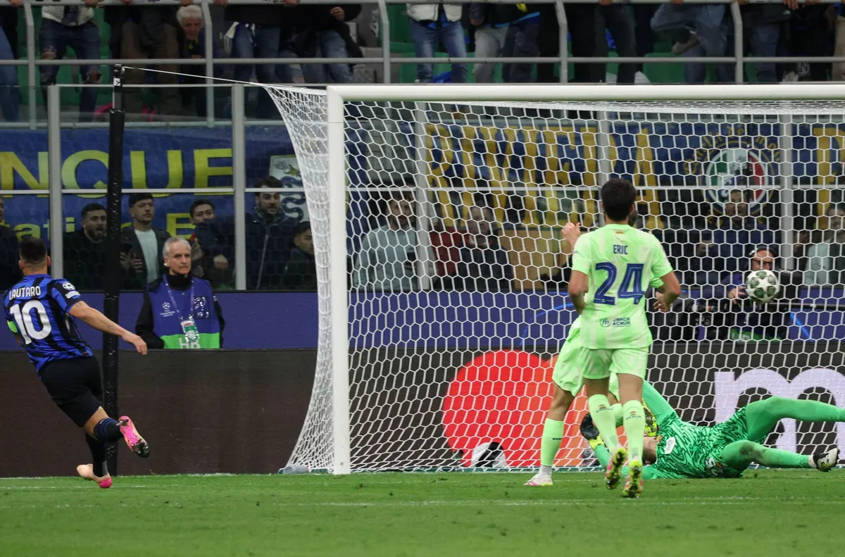 Първият финалист в ШЛ става ясен днес следете тук Интер