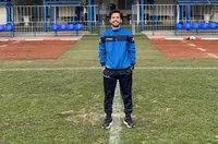 Отбори от елита си харесаха полузащитника на Етър Алехандро Гонсалвеш