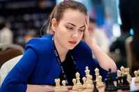 Нургюл Салимова направи реми със световна шампионка