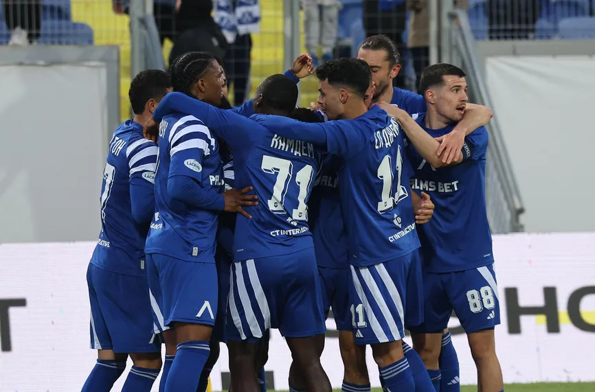 Левски се класира за Европа след 2:0 над Черно море