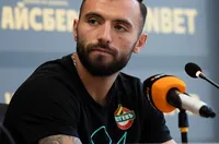ЦСКА по петите на футболист на Ботев Пд 