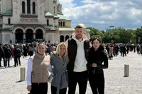 Спортни шампиони със силни послания от „Шествие за добродетели и религия в училище. За децата ни! За България!“