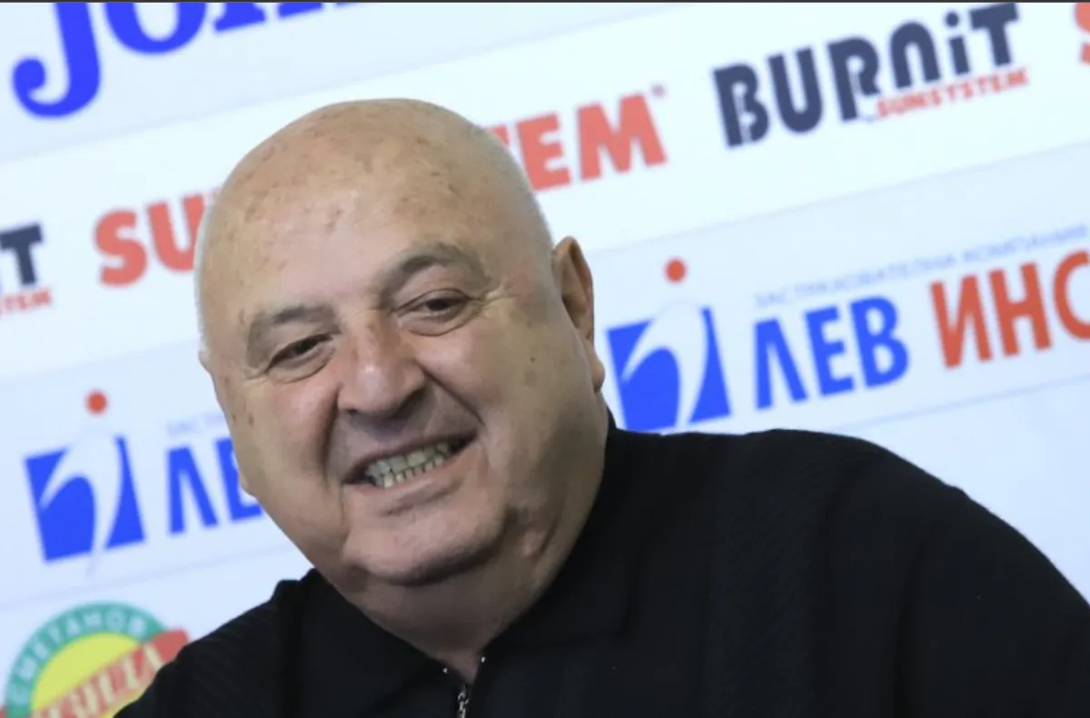 Венци Стефанов за промените във футбола: Браво! Намери се един мъж в държавата