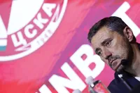 Разкриха каква е заплатата на Керкез в ЦСКА