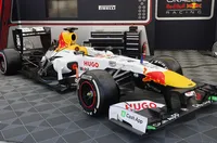 Шоуто Red Bull Showrun Sofia не разочарова, Цолов за първи път в болид на Формула 1