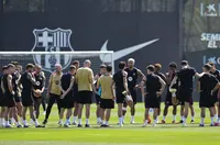УЕФА намали глобата на Барселона