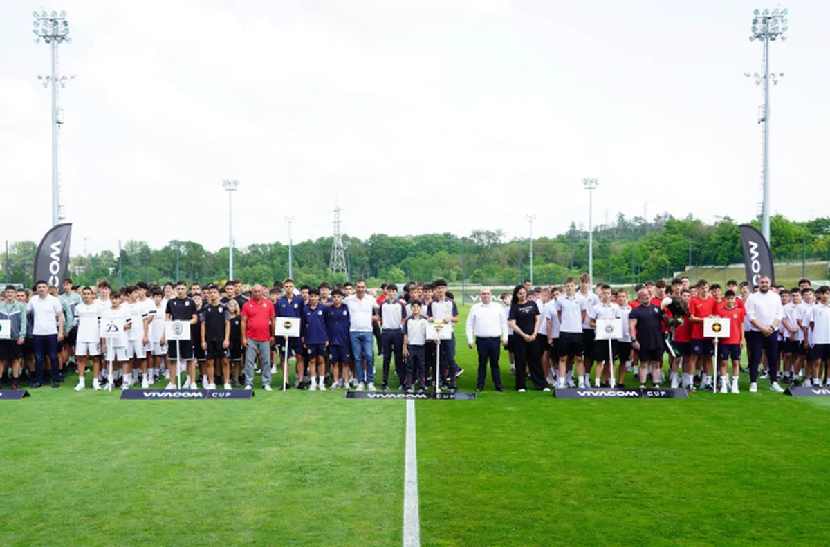 Бурни овации за международните участници в турнира Vivacom Cup