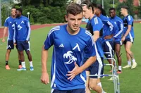 ОФИЦИАЛНО: Юноша напусна Левски